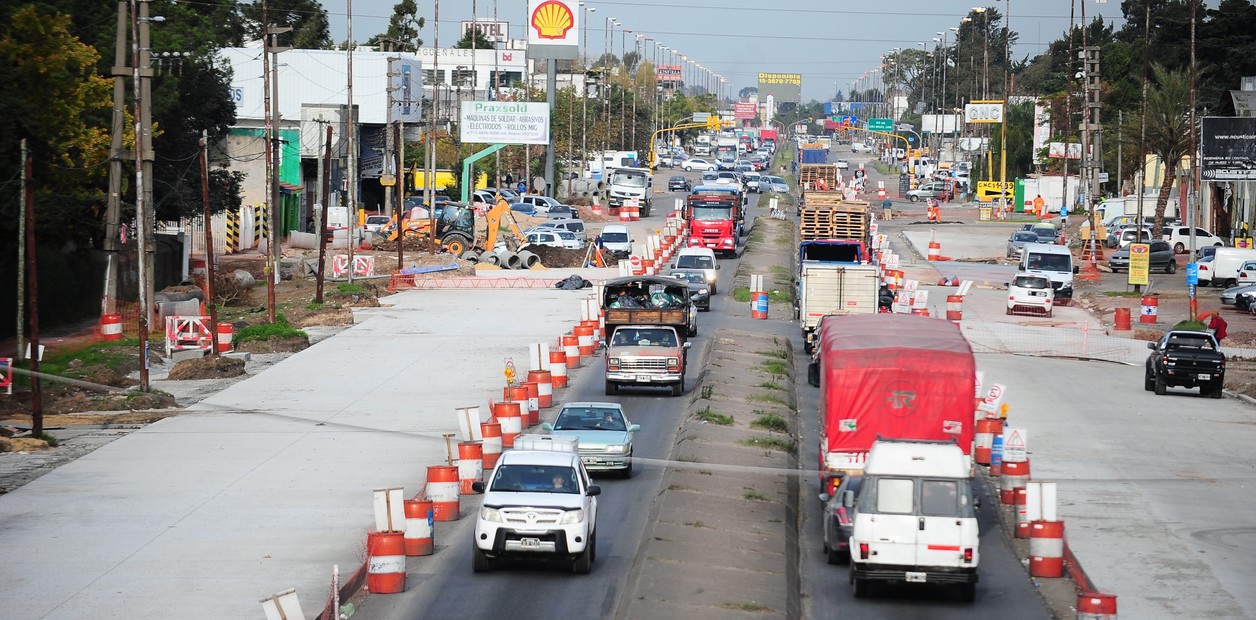 una-imagen-del-transito-en___1oxzUFO1a_1256x620__1