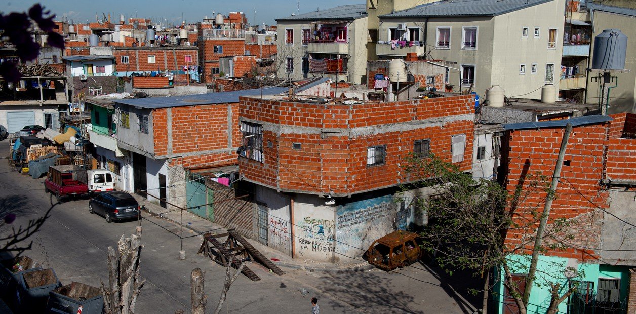en-la-villa-1-11___XssWkVxHN_1256x620__1