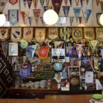 Bar El Banderín: fútbol, banderas y mística