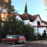 Arquitectura baja en Agronomía: casas, patios y veredas que cuentan historias