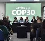 La decana de FAUBA subrayó en “Camino a la COP 30” la necesidad de unir esfuerzos ante el retroceso ambiental.