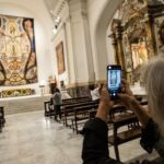 La Noche de los Templos: una vuelta por la historia viva que trajeron las colectividades La Noche de los Templos: una vuelta por la historia viva que trajeron las colectividades