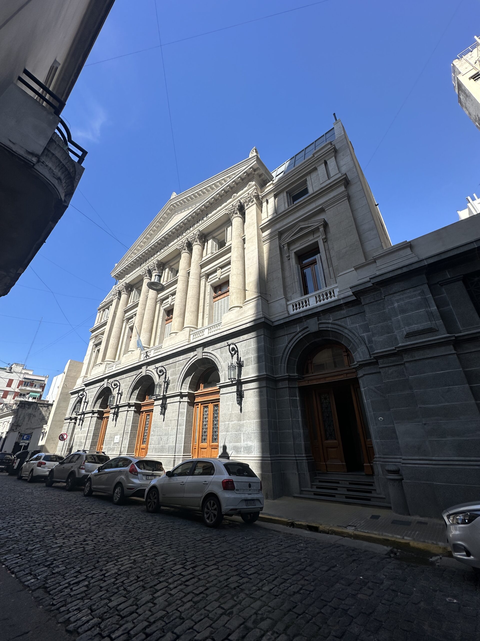 Borges vuelve a los Bares Notables con charlas, música y recorridos por Buenos Aires