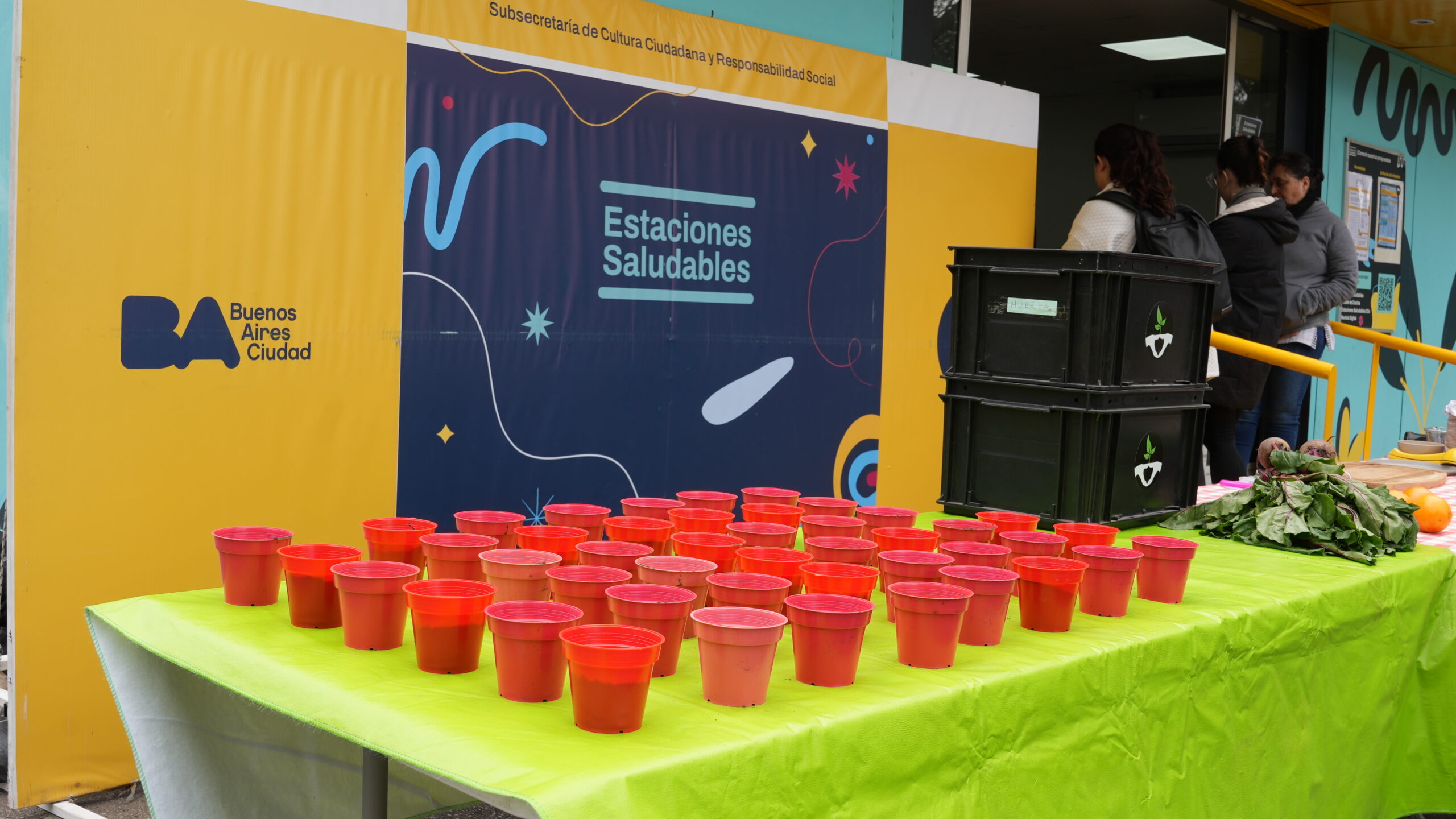 El piloto de Soldati conecta huerta, escuela y comunidad