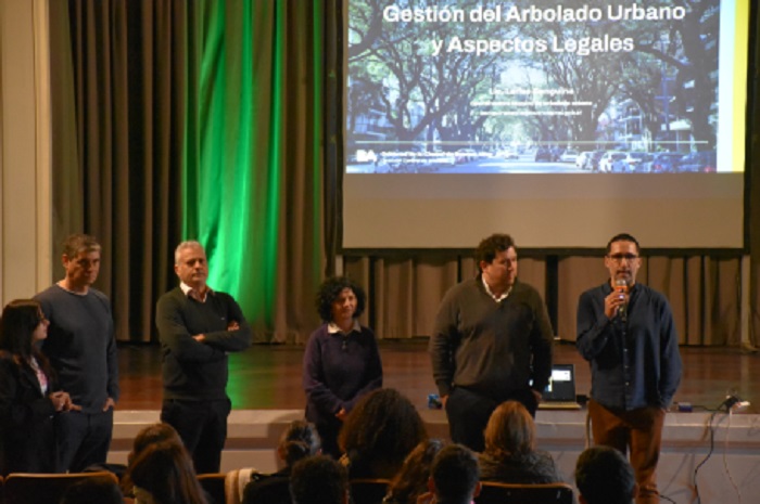 Más inspectores para cuidar el arbolado porteño
